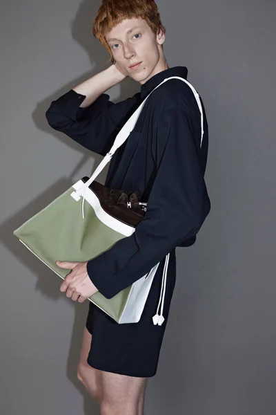 Look 15
